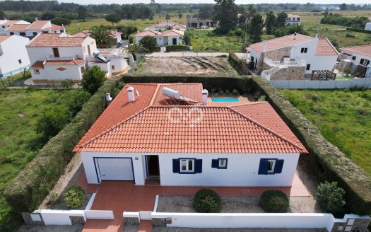 Villa met drie slaapkamers en zwembad, Paisagem Oceano