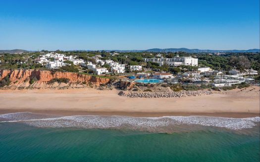 Seafront townhouse in Vale do Lobo