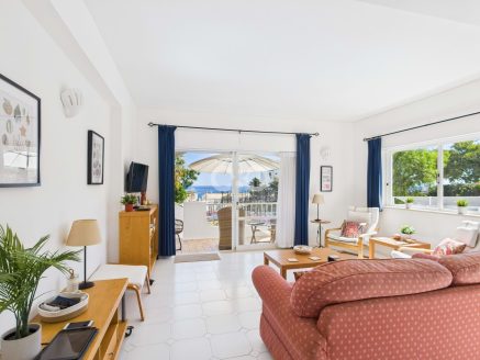 Exclusive – South facing with sea views , ground floor, 2 bed ground floor apartment with garden