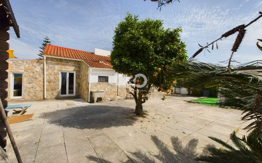 T2 + 1 Villa en Vales, Aljezur