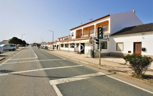 Villa en Restaurant in Rogil, Aljezur