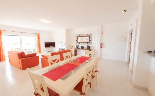 Fantastic T2 with Excellent sea view -central LUZ