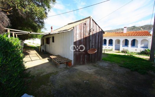 PROPRIEDADE ÚNICA NA PRAIA DE MONTE CLÉRIGO PARA RENOVAÇÃO