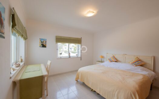 Fantastic T2 with Excellent sea view -central LUZ