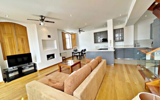 3 bedroom townhouse , Lagos Centre, unique sea and city view