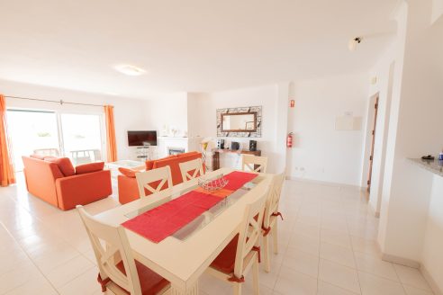 Fantastic T2 with Excellent sea view -central LUZ