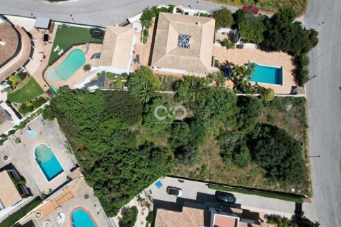 Lote Urbano nos Montinhos da Luz