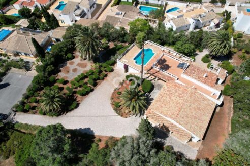Exclusive T4 –  Single Storey Villa -Praia da Luz