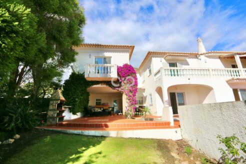 Large  South  Facing  Villa , with Superb Sea Views in the very centre of Praia da Luz
