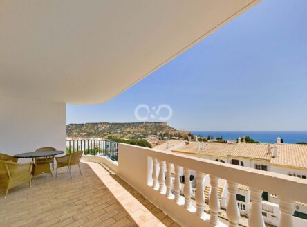Exclusive listing – prime location -2 bedroom apartment with sea view