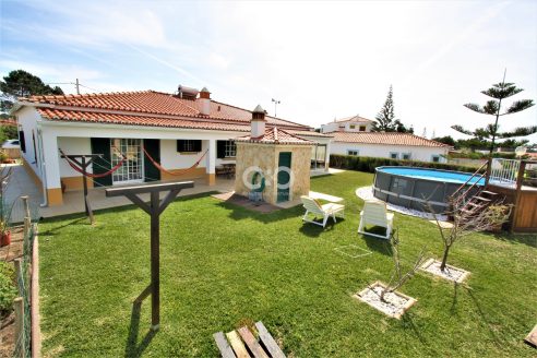 EXCLUSIVE  AND IMMACULATE THREE BEDROOM VILLA, ALJEZUR