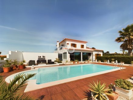 Incredible 5 Bedroom Villa with Pool, Vale da Telha