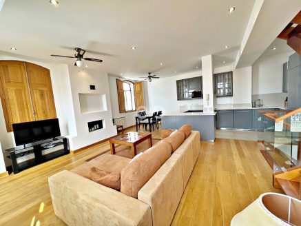 3 bedroom townhouse , Lagos Centre, unique sea and city view